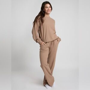 Comfrt Waffle Lounge Set